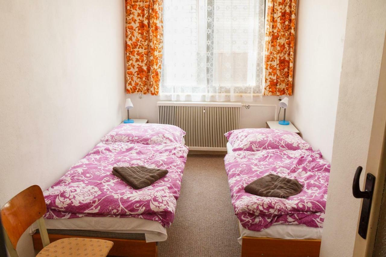 Гостевой дом Family House Moravsky Kras Vilemovice Экстерьер фото